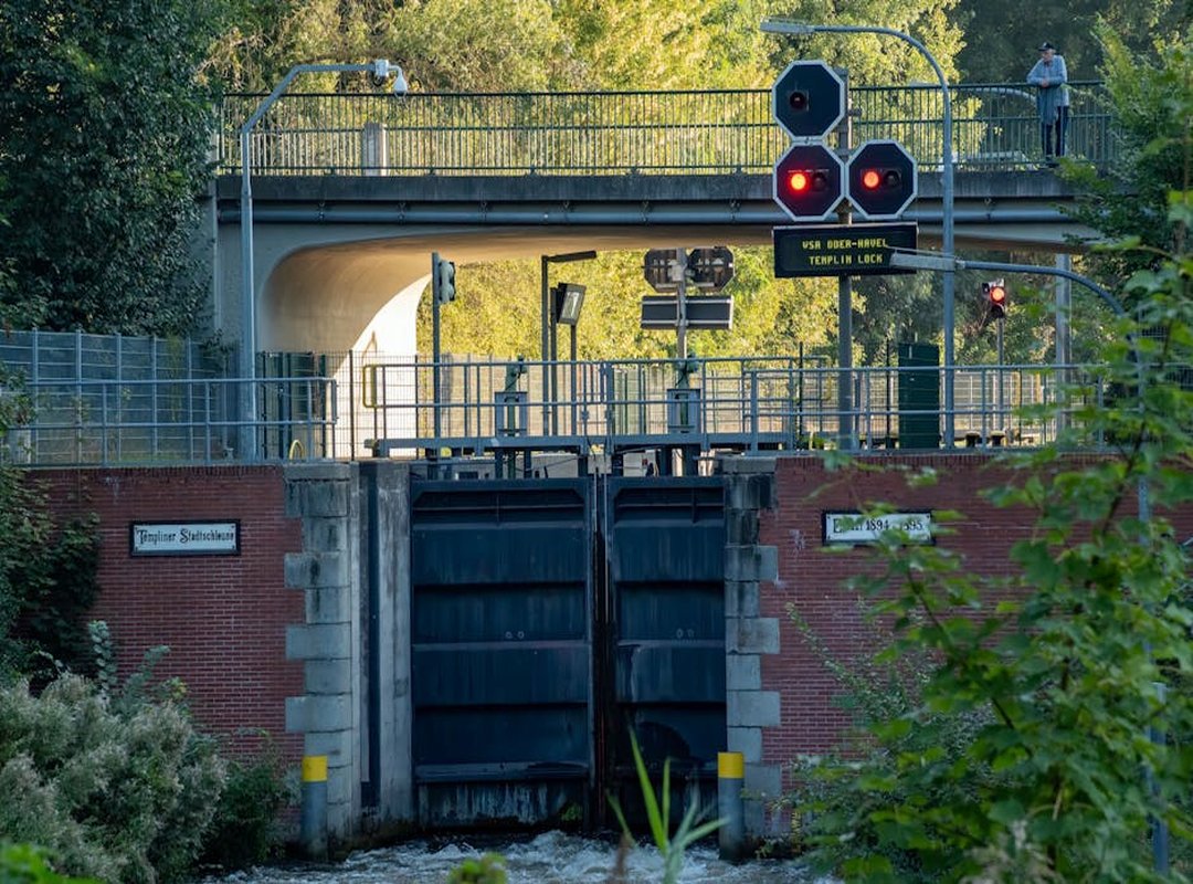 The Four Pillars of an Intuitive Navigation System