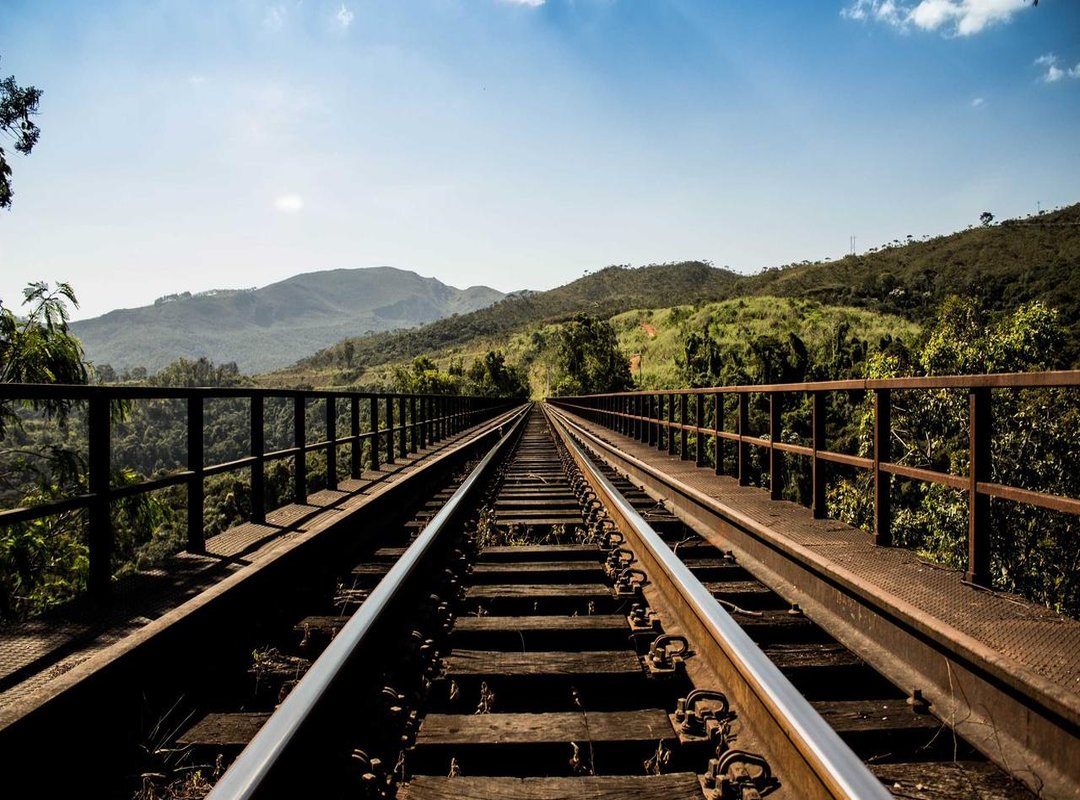 The Unwritten Rules: Digital Affection Dos and Don'ts